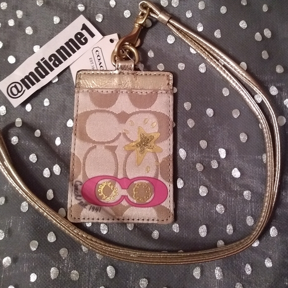 ๐ Coach Signature Applique Lanyard ID - Picture 1 of 4